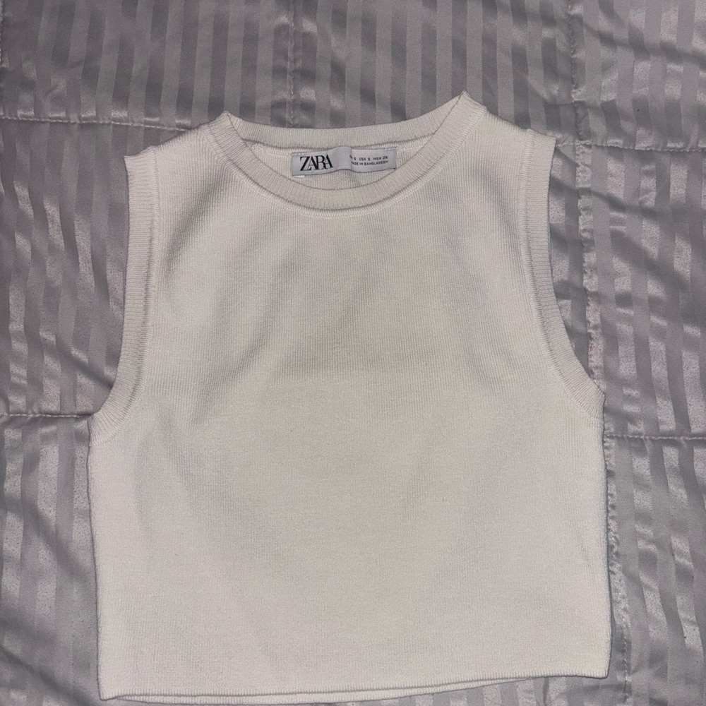 Zara Cream Sleeveless Knit Top